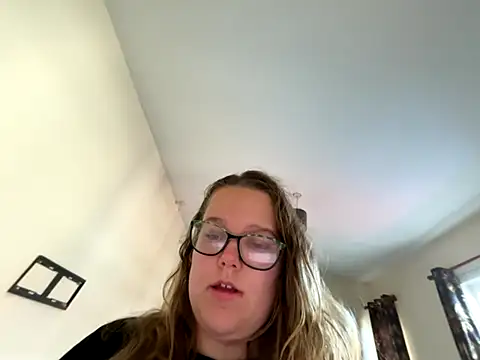 Scarletcum22 online show from November 2025 08:28:02 AM