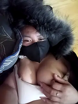 -lab- online show from November 2025 01:08:02 AM