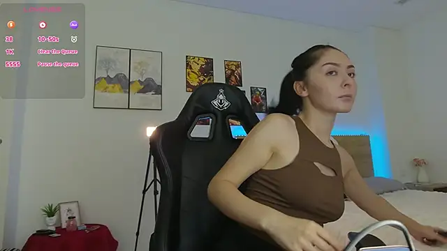 Snapshot of Sinoby_Osino chatting on November 2025 08:45:01 PM Sinoby Osino online show from November 2025 08:45:01 PM