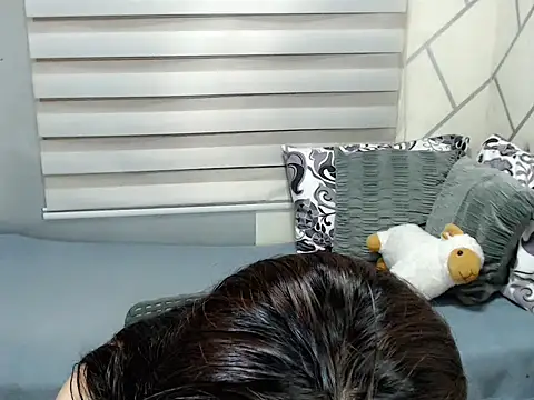 Snapshot of Kwendall chatting on November 2025 05:17:02 PM Kwendall online show from November 2025 05:17:02 PM