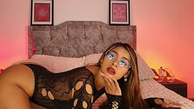 Snapshot of HannySexyy chatting on July 2026 10:31:02 AM HannySexyy online show from July 2026 10:31:02 AM