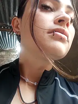 KittenMiss  online show from November 2025 07:24:02 PM