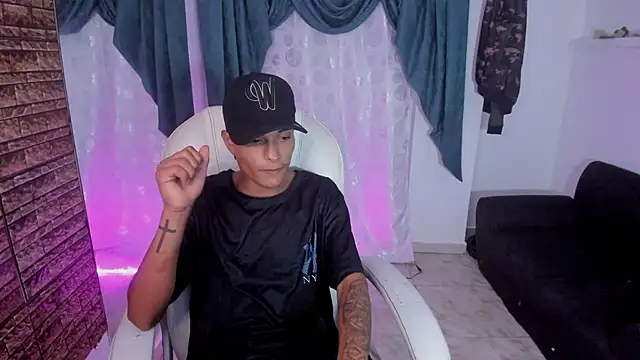 paul booy online show from October 2025 03:36:02 AM