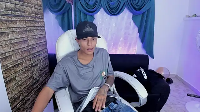 paul booy online show from November 2025 04:44:02 AM