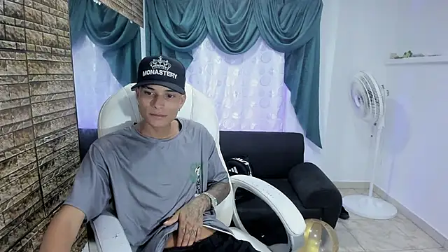 paul booy online show from November 2025 03:29:02 AM