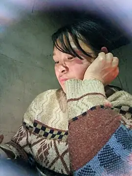 chipu06 online show from March 2026 12:00:01 PM