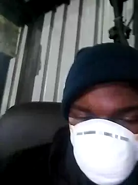 loVbRo1 online show from November 2025 01:00:01 AM