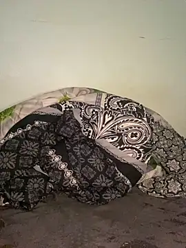 Winny-sexy online show from November 2025 01:59:02 AM