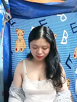 lisa-bae00 online show from December 2025 11:23:01 PM