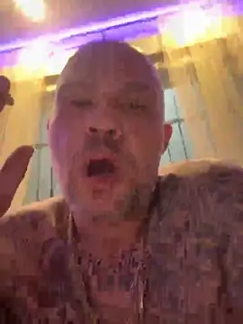 gitanoMad online show from February 2026 12:11:02 AM