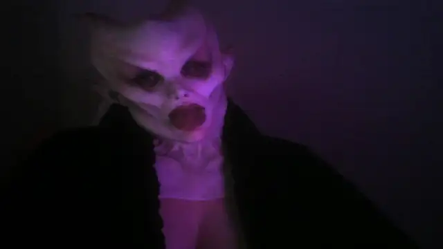 GothQueenCatrianna online show from November 2025 05:02:02 AM