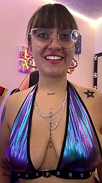Pinkvixen69 online show from June 2026 03:24:01 PM