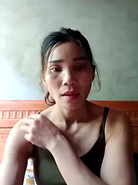 Bear bear0 online show from October 2025 03:51:01 AM