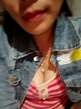 Bear bear0 online show from November 2025 12:40:02 PM