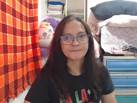 Kinkybela2025 online show from November 2025 11:26:01 PM