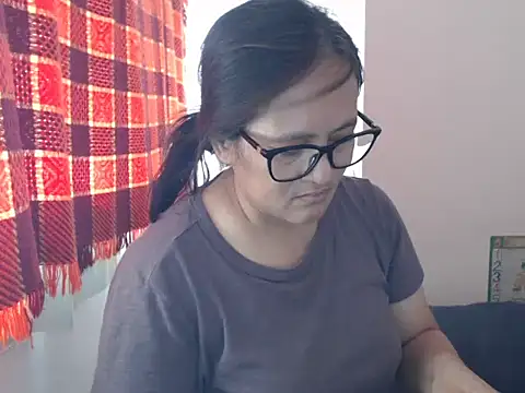 Snapshot of Kinkybela2025 chatting on May 2026 01:11:02 AM Kinkybela2025 online show from May 2026 01:11:02 AM