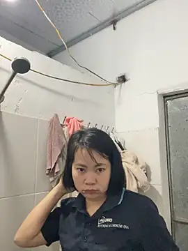 Deer nice online show from November 2025 03:00:02 PM