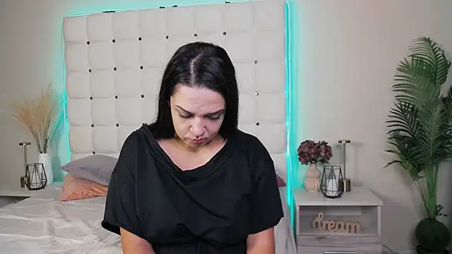 AlsouKass online show from October 2025 06:58:02 AM