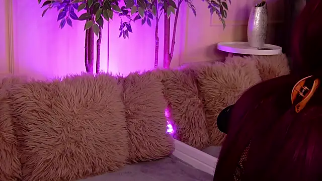 CrystalRedx online show from January 2026 05:45:02 AM