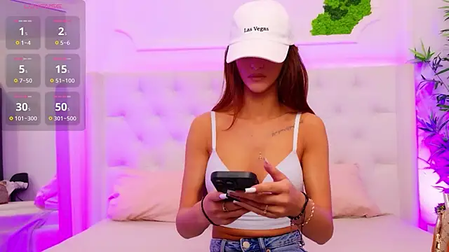 ElisaCharm online show from April 2026 03:06:01 AM