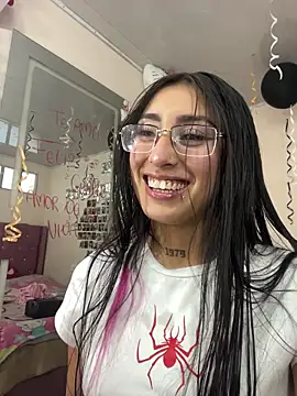 Violeet-Smith online show from January 2026 06:42:02 PM