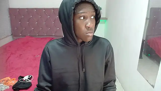 emyfuckhard online show from November 2025 12:15:01 PM