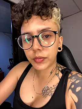 Abby Evanns1 online show from October 2025 02:57:02 AM