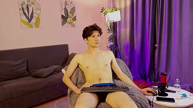 elvano et online show from November 2025 08:03:01 PM