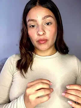 Talia Bonet online show from January 2026 02:41:01 PM