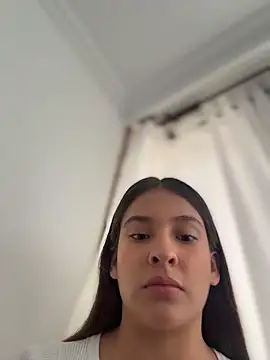 Snapshot of Talia_Bonet chatting on June 2026 03:31:02 PM Talia Bonet online show from June 2026 03:31:02 PM