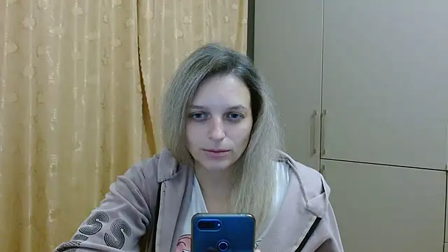 Snapshot of ElisSky301 chatting on October 2025 09:37:01 PM ElisSky301 online show from October 2025 09:37:01 PM