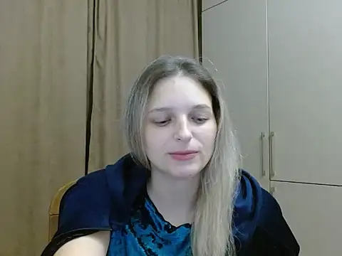 Snapshot of ElisSky301 chatting on November 2025 10:11:02 PM ElisSky301 online show from November 2025 10:11:02 PM