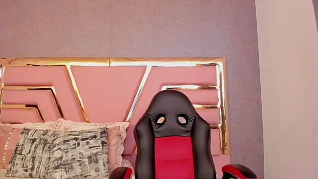 Britanny-Jhonsons online show from December 2025 02:20:02 AM