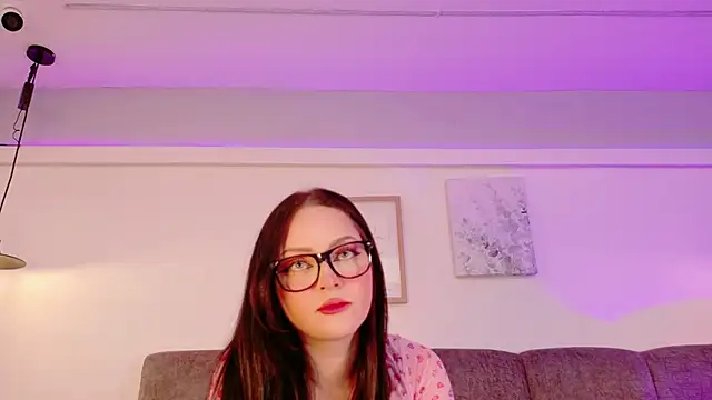 Emily Baby20 online show from April 2026 09:26:01 PM