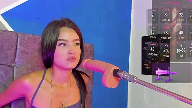 zhepy hot online show from November 2025 07:04:02 PM