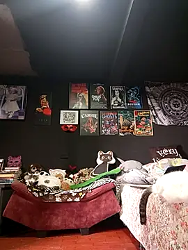 Snapshot of Isis_Bathory chatting on October 2025 04:03:02 PM Isis Bathory online show from October 2025 04:03:02 PM