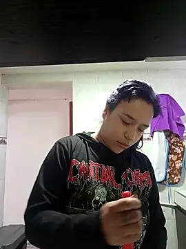 Snapshot of Isis_Bathory chatting on November 2025 01:18:02 PM Isis Bathory online show from November 2025 01:18:02 PM