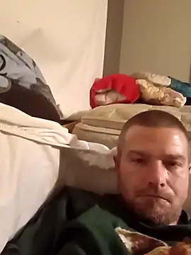 Snapshot of DadDDick925 chatting on November 2025 10:47:02 AM DadDDick925 online show from November 2025 10:47:02 AM