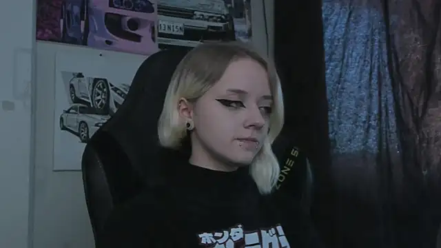 Holy Mistress S online show from April 2026 08:26:01 AM