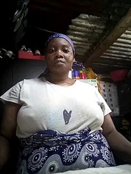 Snapshot of blackbeautyxx92 chatting on October 2025 07:18:01 AM blackbeautyxx92 online show from October 2025 07:18:01 AM