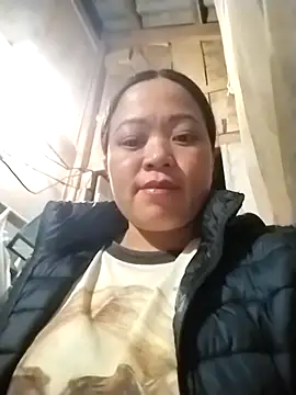 Nadia-a online show from November 2025 02:10:01 AM