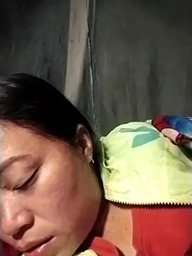 Nadia-a online show from November 2025 10:19:01 PM