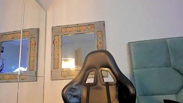 Mr Strike online show from November 2025 03:05:02 AM