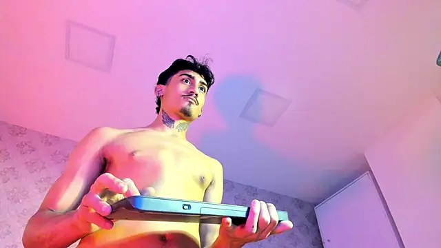 Mr Strike online show from November 2025 02:55:02 AM