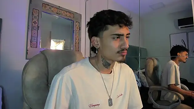 Mr Strike online show from December 2025 03:23:01 AM