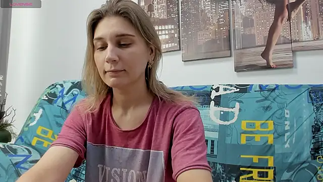 Tenderly Sophie online show from January 2026 01:22:01 AM