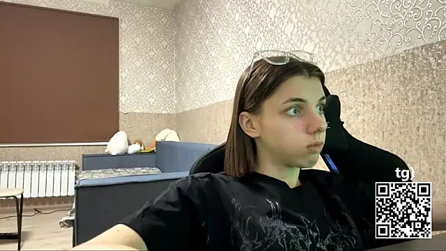 TeraHoman online show from November 2025 07:04:02 PM