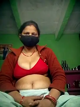 Snapshot of QRESABABY chatting on November 2025 10:32:02 PM QRESABABY online show from November 2025 10:32:02 PM