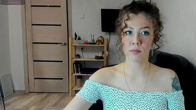 twinkle rosie online show from January 2026 06:13:01 PM