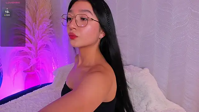 sydney miller  online show from July 2026 01:33:01 AM